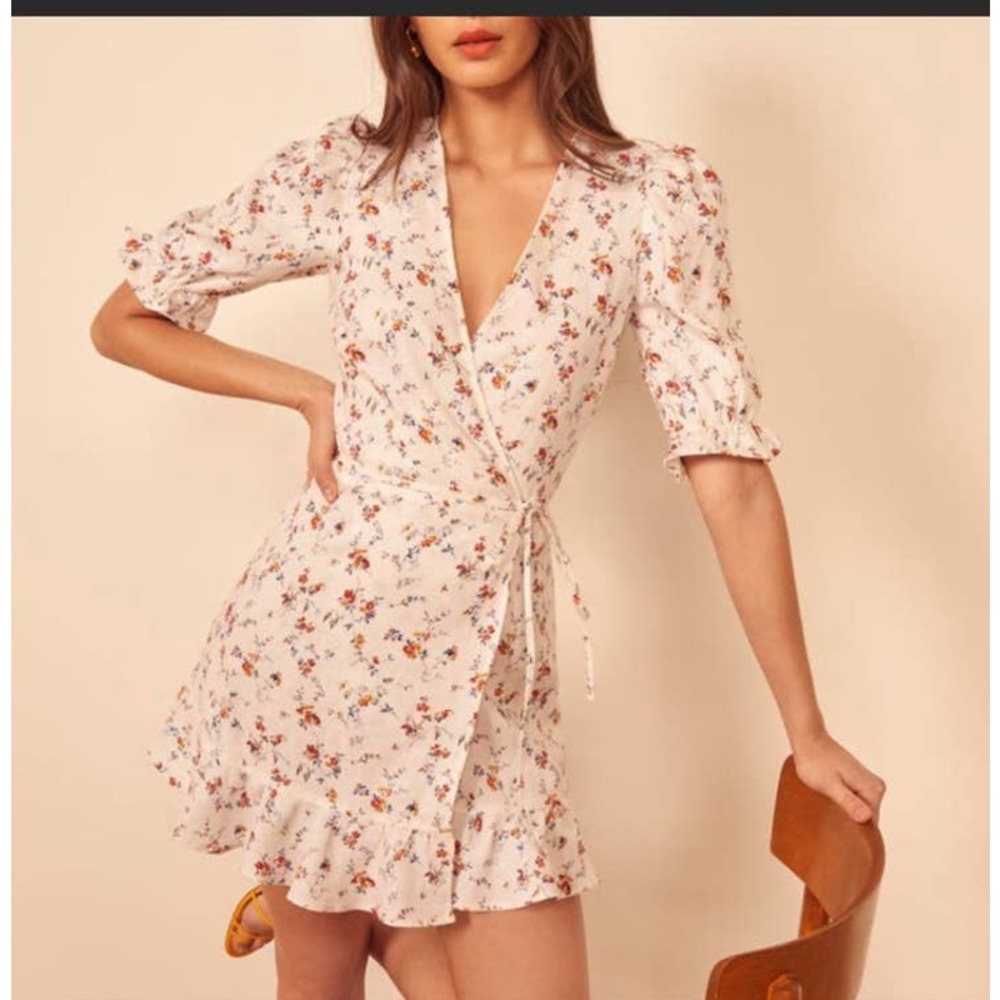 Reformation NWT Carmelo Floral V-Neck Short Sleeve Dress Large